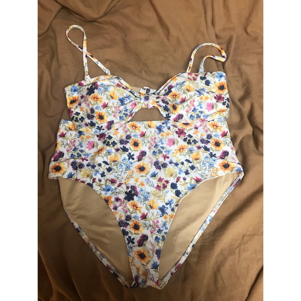 Old Navy Floral Bikini